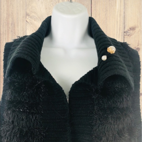 Long knitted vest - Picture 4 of 7